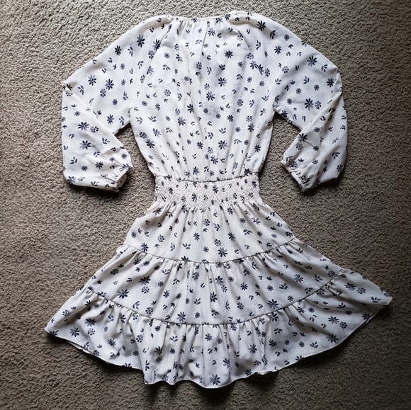 ENTRO Floral Ruffle Mini Dress - Picture 2 of 10